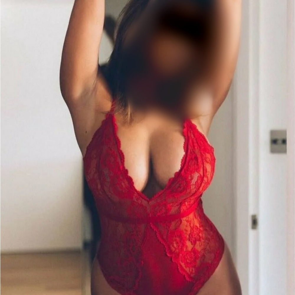 בחורה מהממת הגיעה לצפון