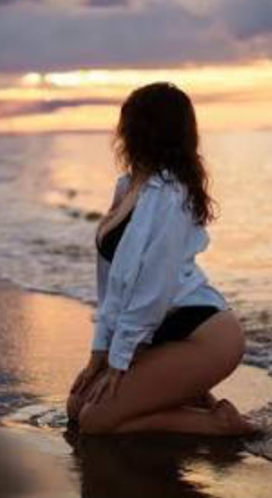 צעירה ויפה חדשה באזור צעירה ויפה חדשה באזור