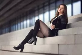 ג'ני מחכה לך בדירה דיסקרטית ביבנה