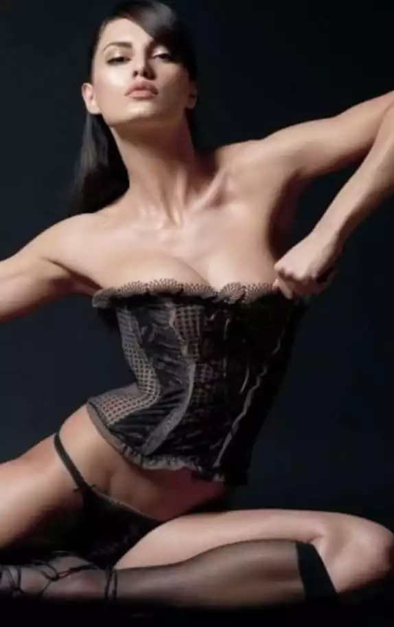 אוסנת בת 24 בחיפה אוסנת בת 24 בחיפה