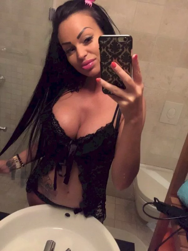 מוריאל אישה הכי סקסית מוריאל אישה הכי סקסית