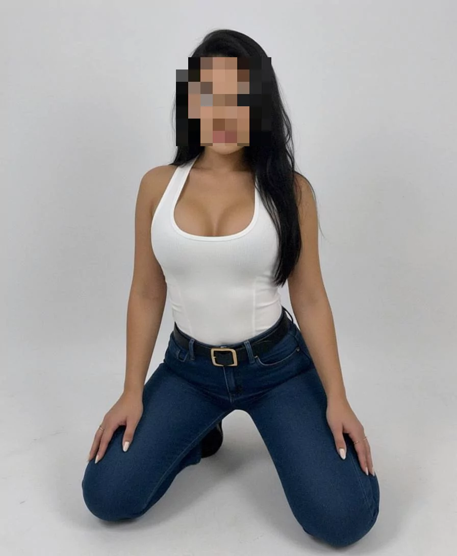סקסית מחכה לך בדיסקרטית סקסית מחכה לך בדיסקרטית