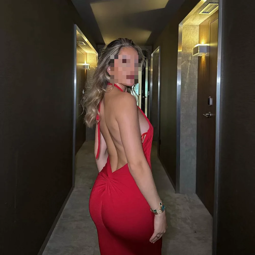 מארחת מדהימה עכשיו בנתניה