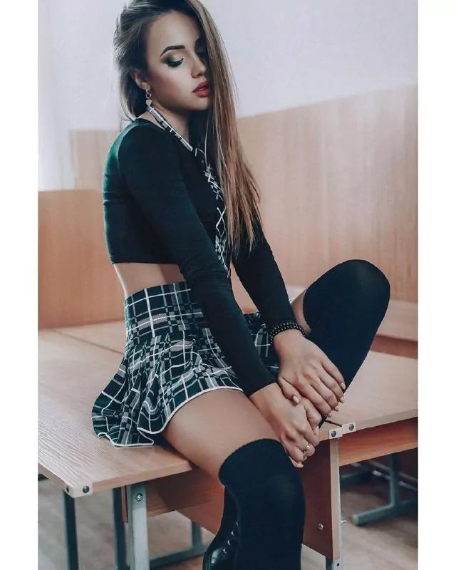 נינה נערת ליווי מדהימה